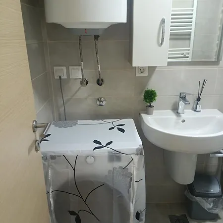 3 Σκόπια
