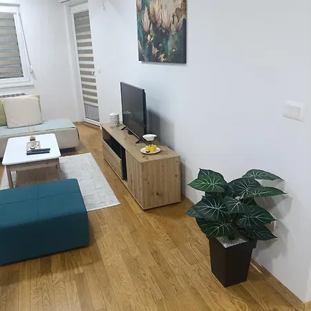 Διαμέρισμα 3 Σκόπια